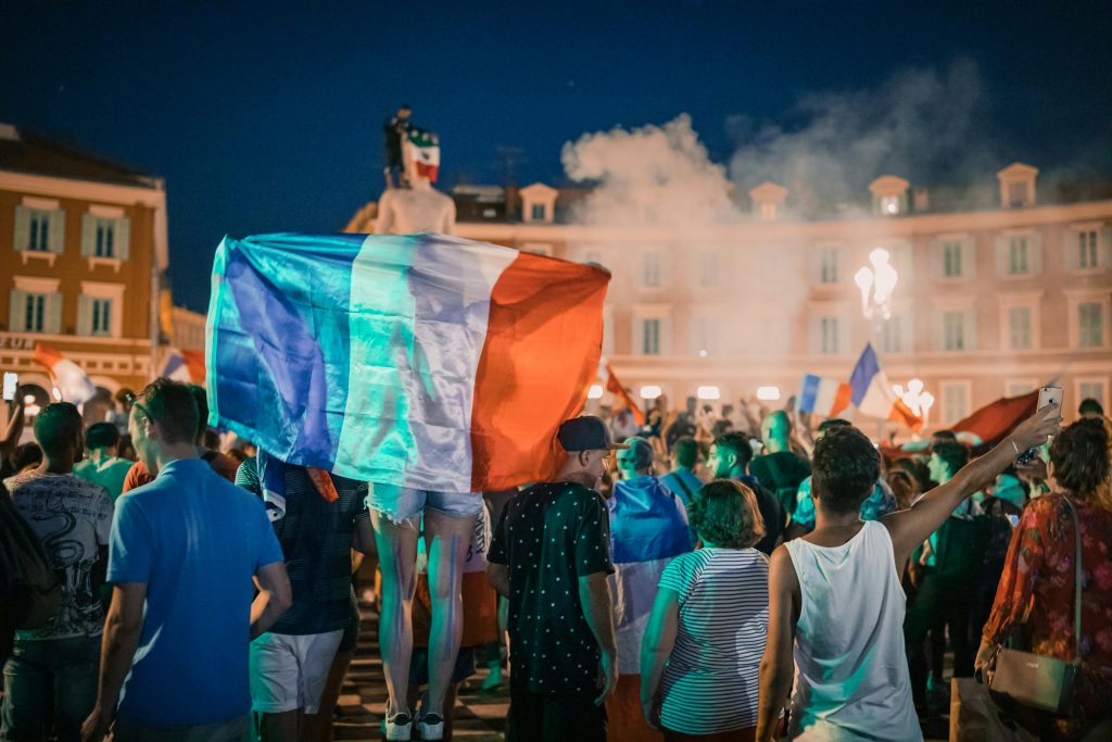 Biographie familiale et privée. Ecrire son récit de vie pour témoigner de l'Histoire